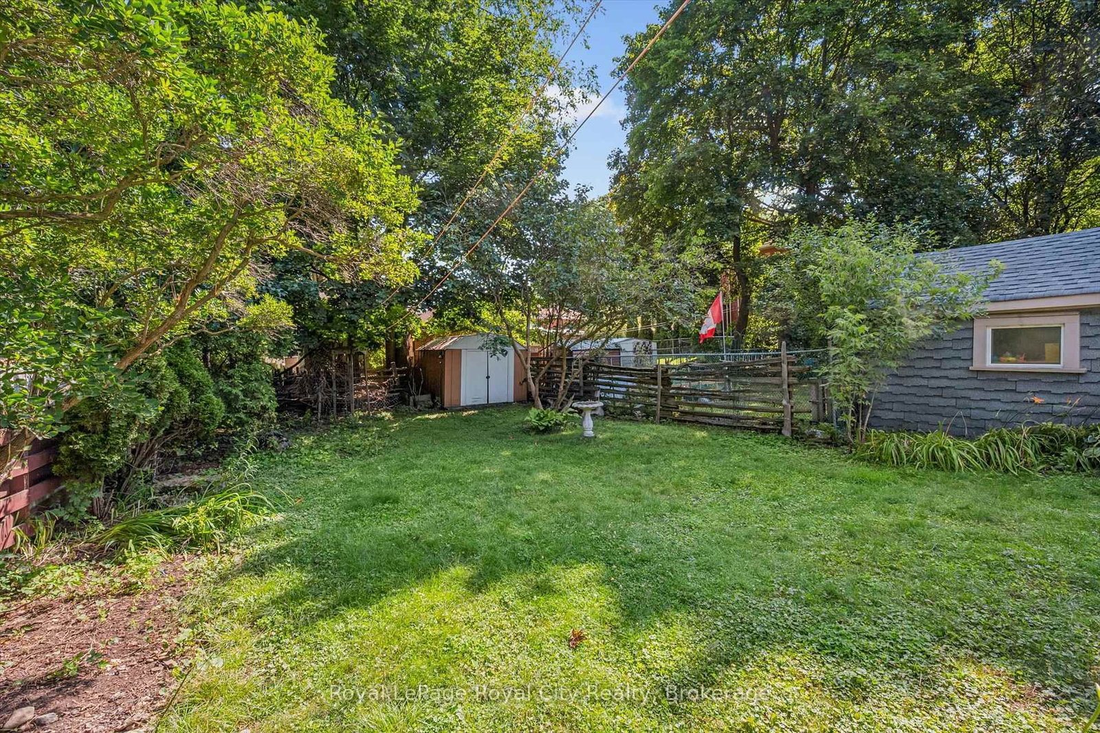 22 Boult Avenue • Guelph, ON photo 37