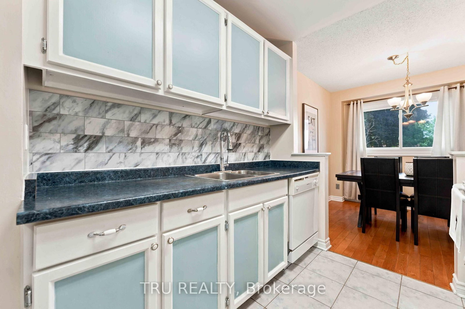 2154 Orient Park Drive • Ottawa, ON photo 19