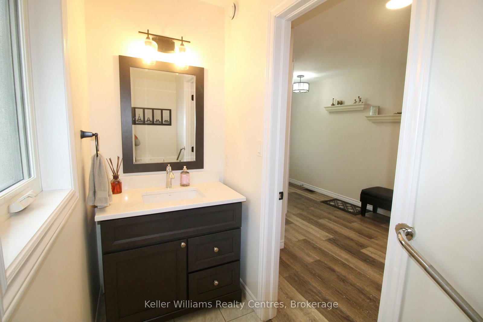 600 25th Avenue • Hanover, ON photo 12