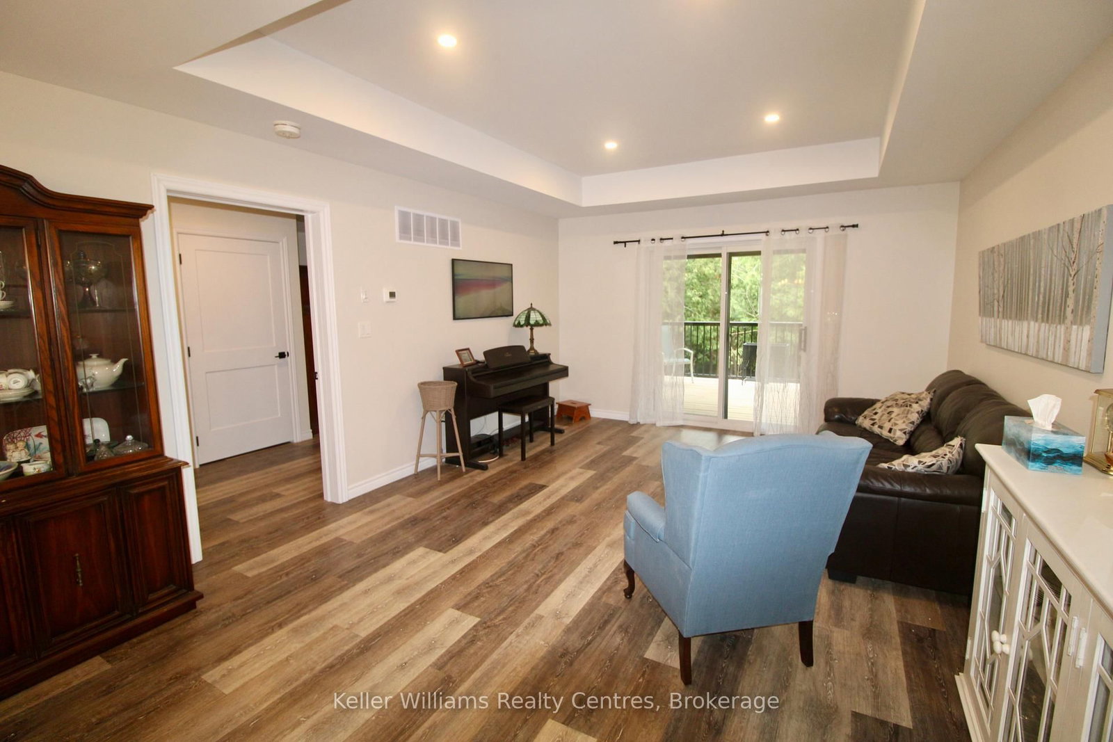 600 25th Avenue • Hanover, ON photo 17
