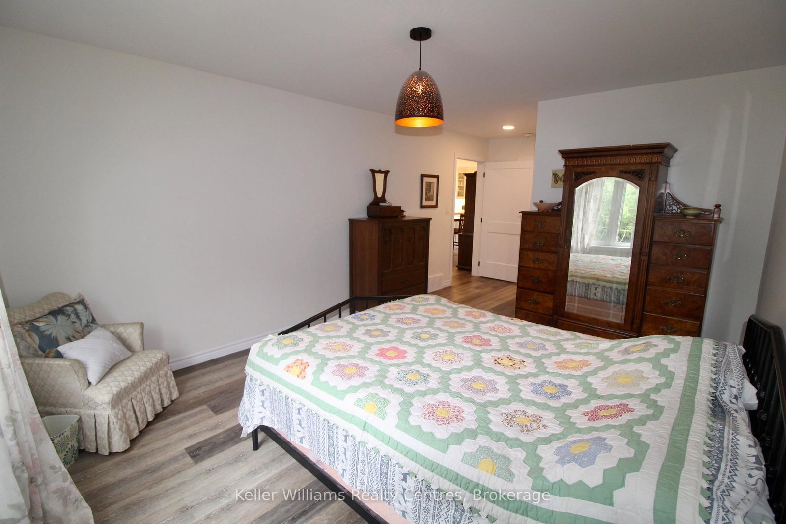 600 25th Avenue • Hanover, ON photo 21