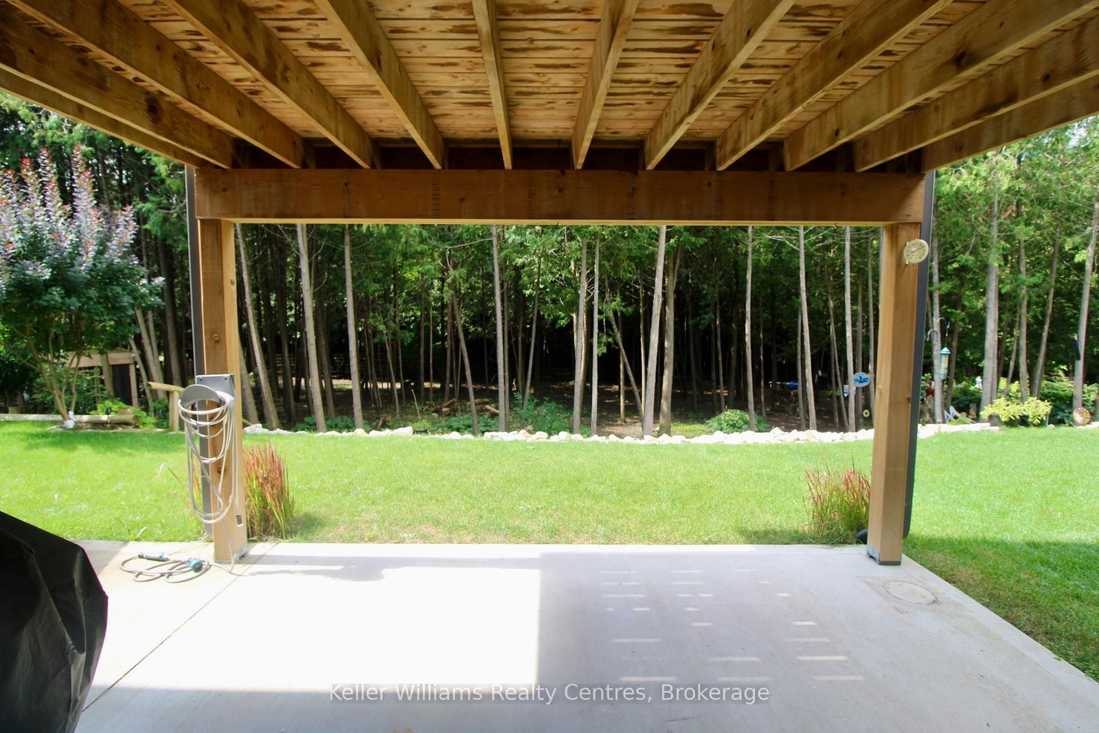 600 25th Avenue • Hanover, ON photo 36
