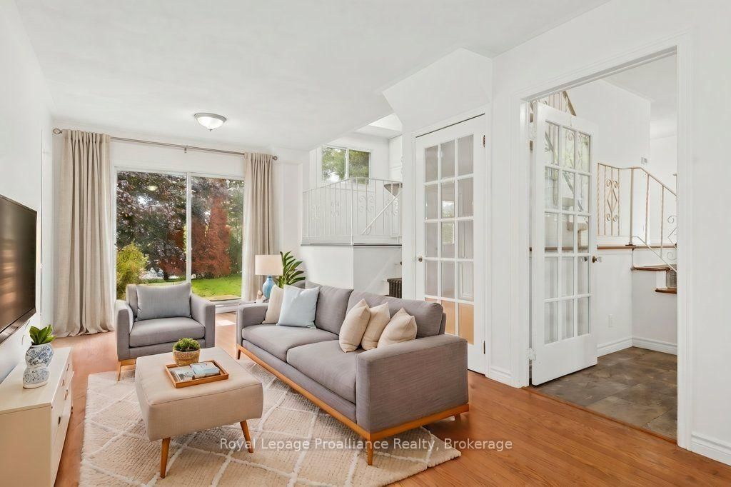 8 Panter Circle • Belleville, ON photo 16