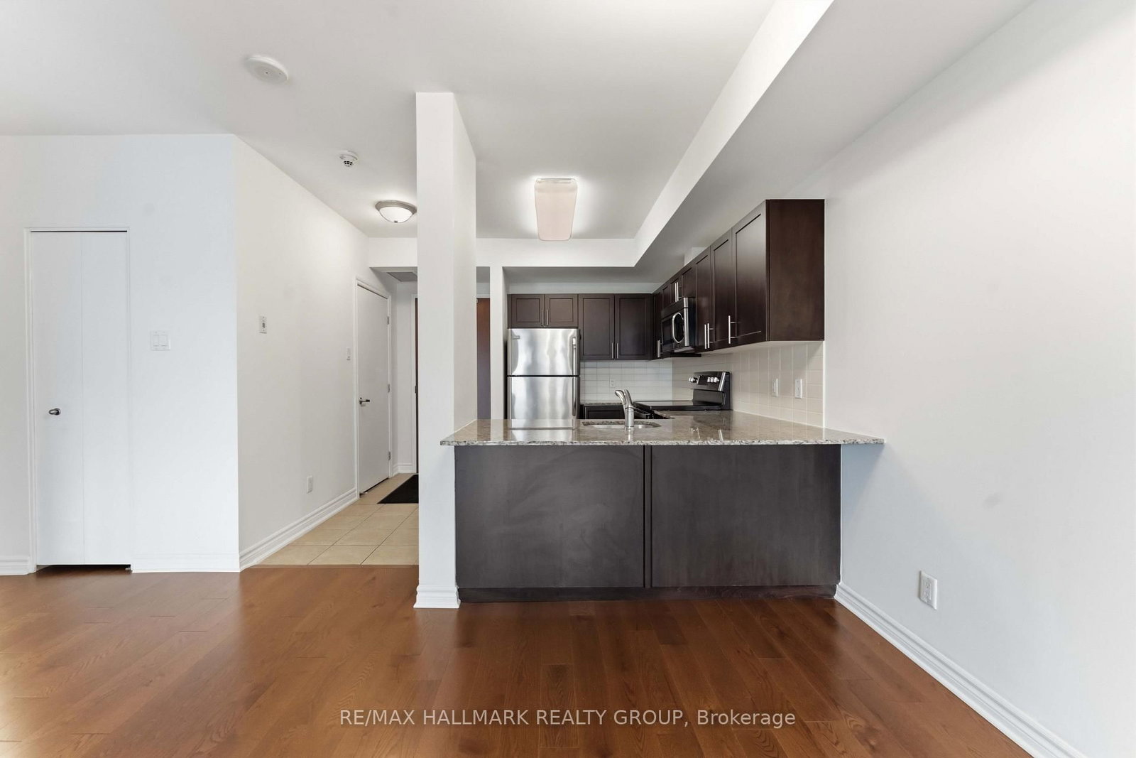 234 Rideau Street • #1902 • Ottawa, ON photo 9