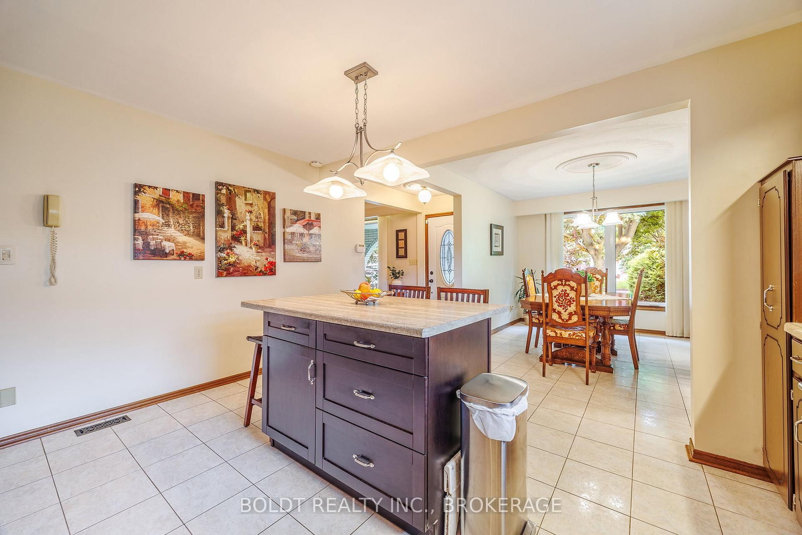 17 Chatham Road • St. Catharines, ON photo 10