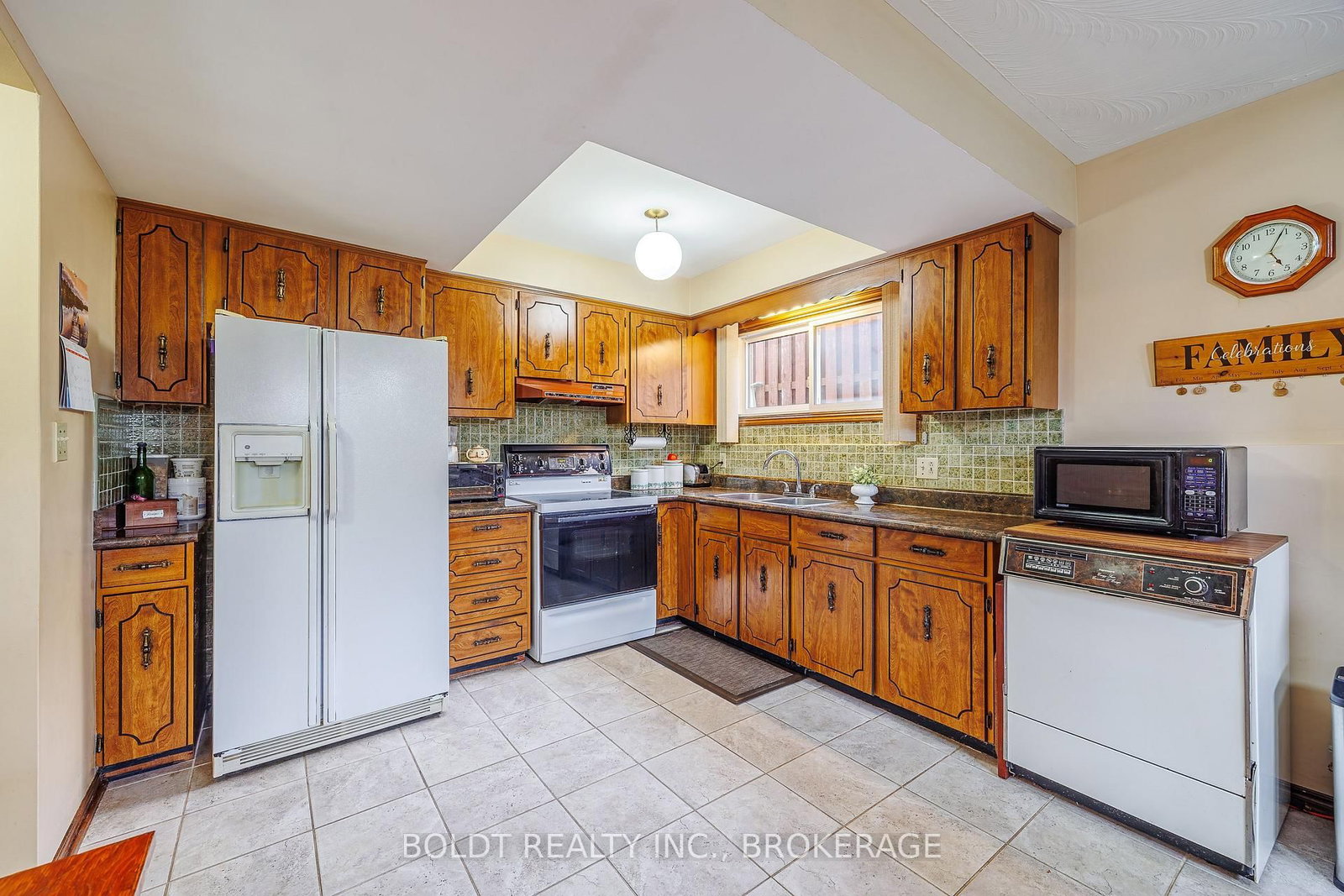 17 Chatham Road • St. Catharines, ON photo 23