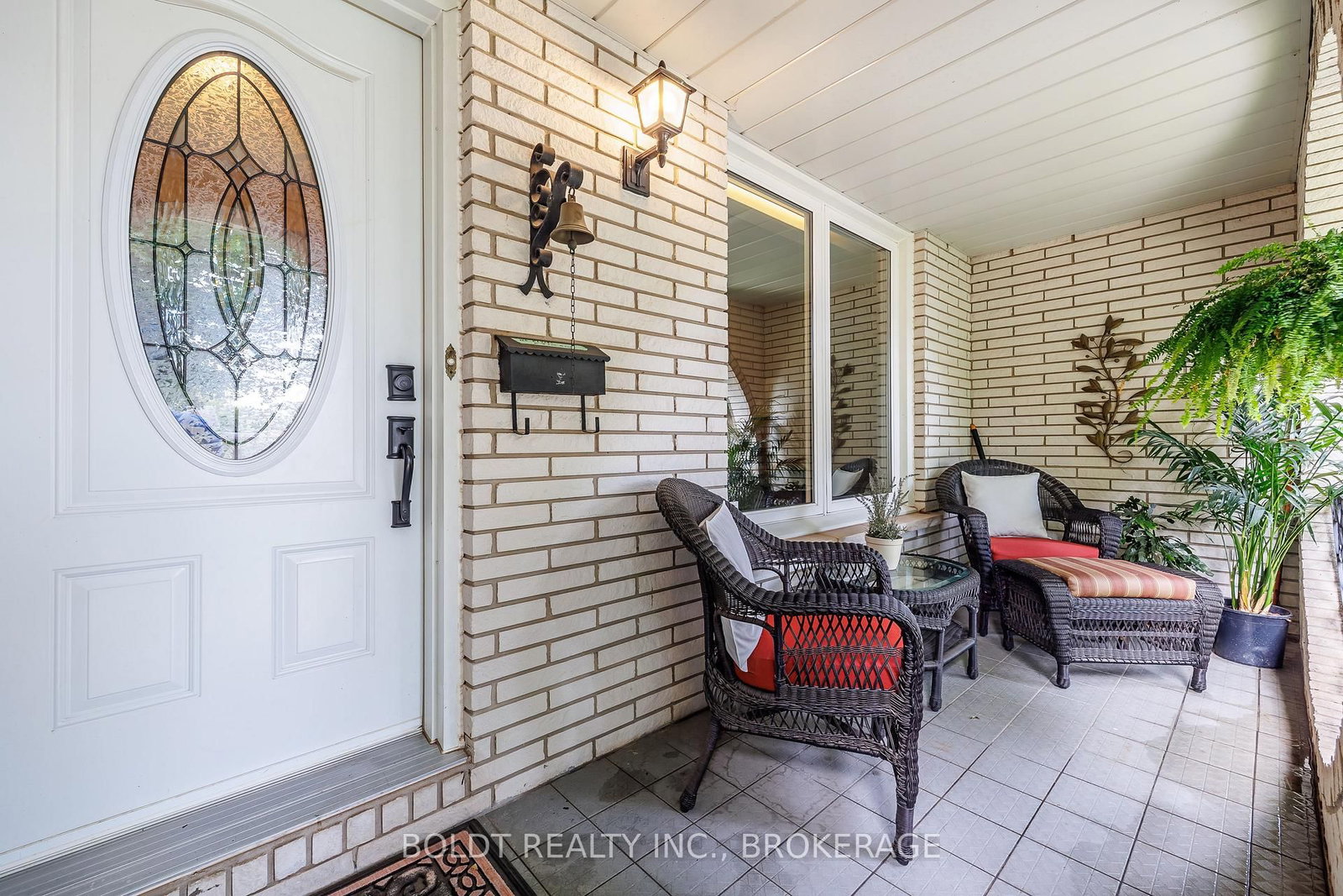 17 Chatham Road • St. Catharines, ON photo 4
