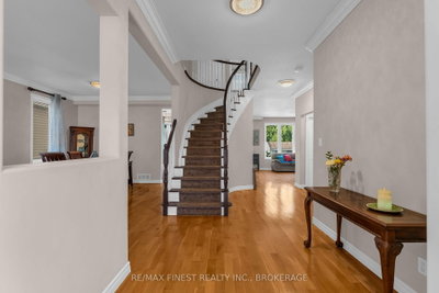 1208 Greenwood Park Drive • Kingston, ON photo 7
