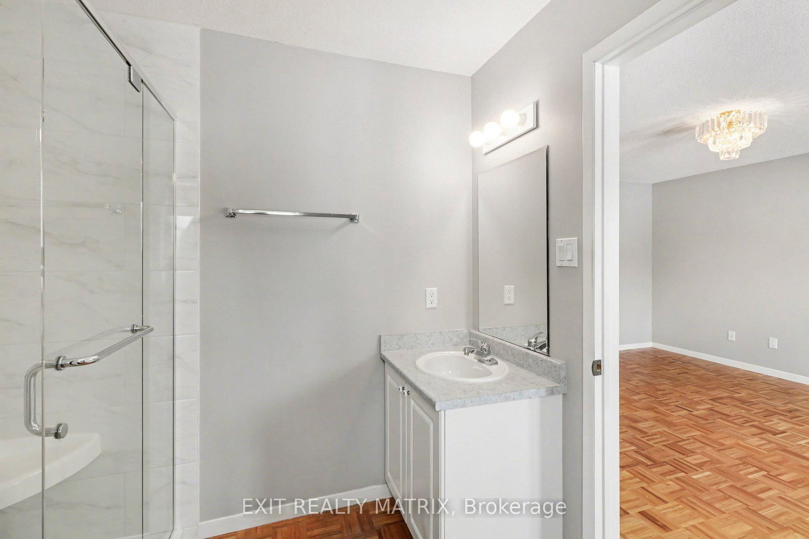 8329 Rodney Farm Drive • Metcalfe, ON photo 27