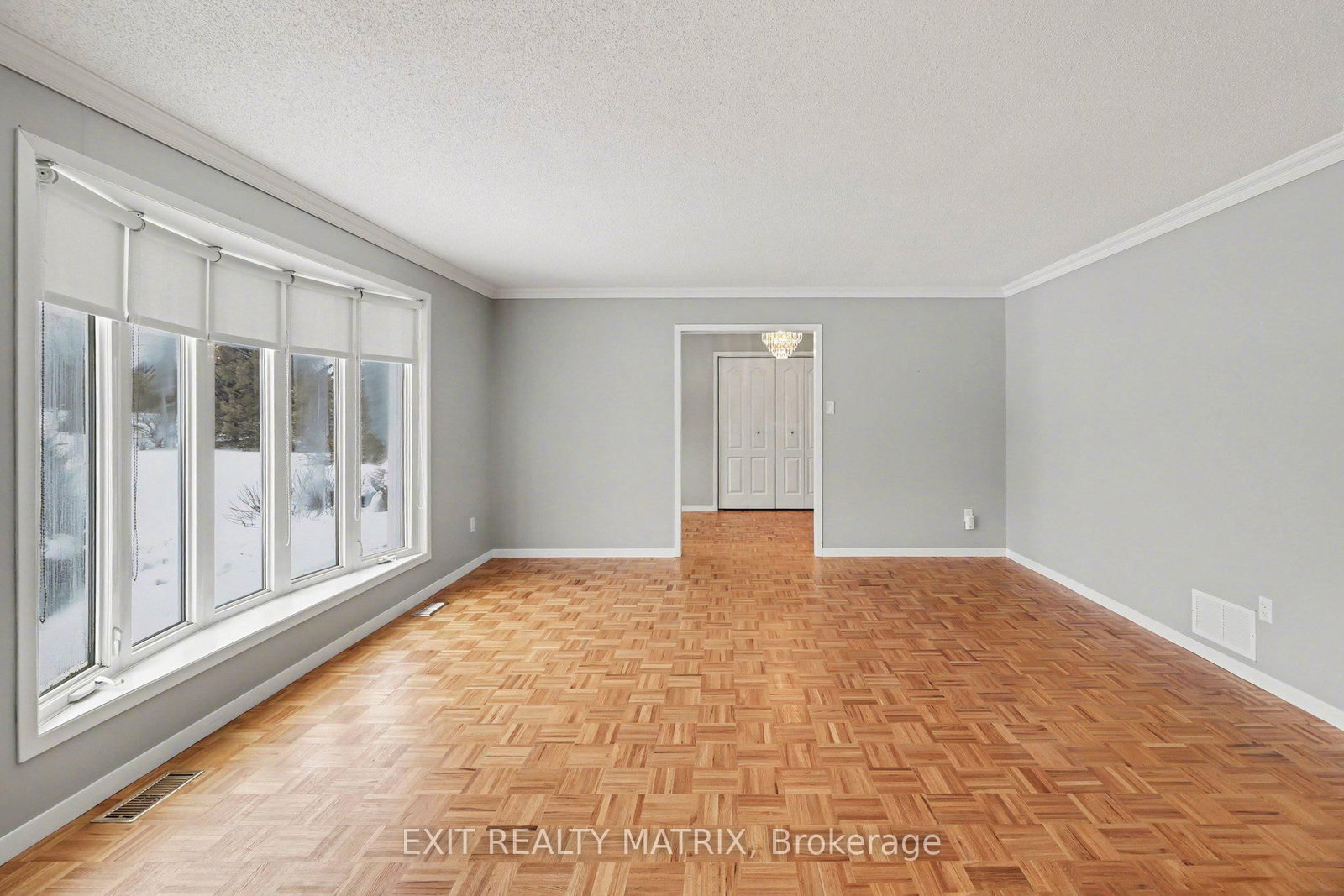 8329 Rodney Farm Drive • Metcalfe, ON photo 8