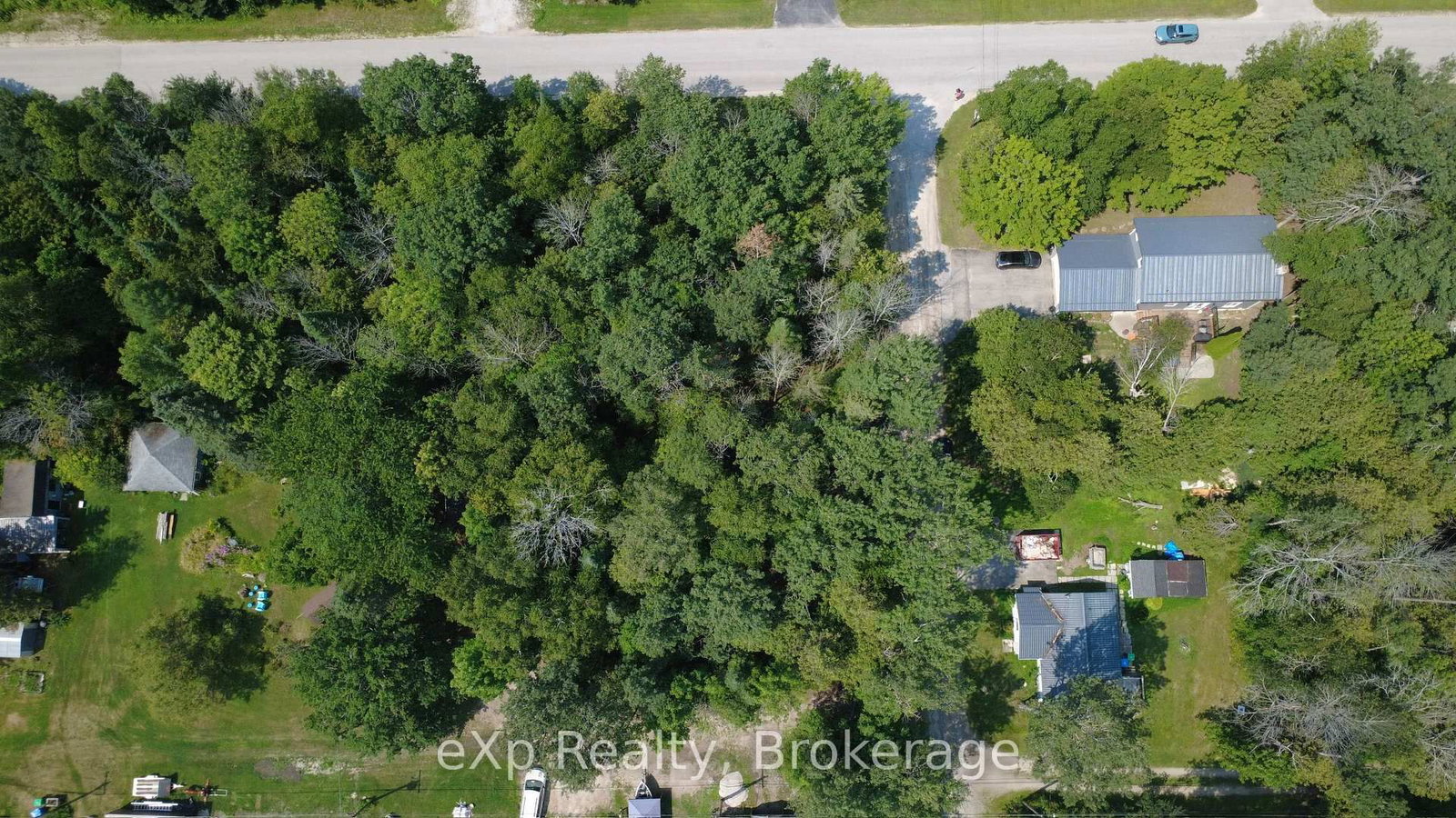 106 Washington Avenue • Georgian Bluffs, ON photo 8