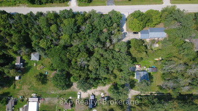106 Washington Avenue • Georgian Bluffs, ON photo 9