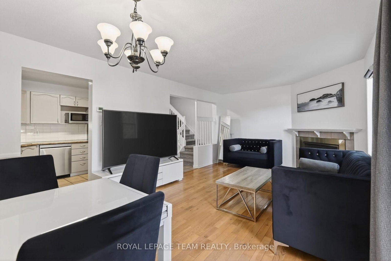 4 Mill Hill Road • Ottawa, ON photo 10
