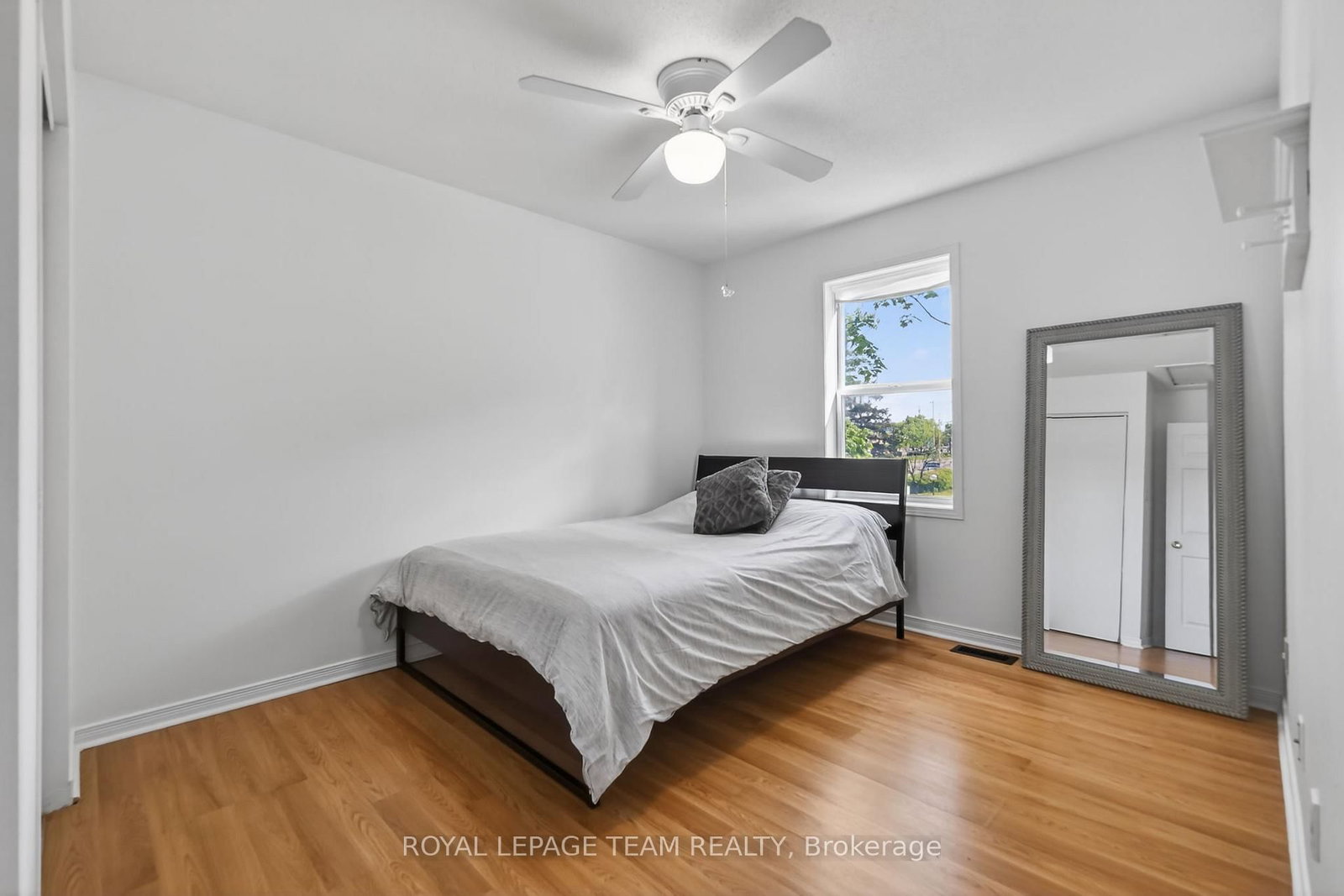 4 Mill Hill Road • Ottawa, ON photo 20