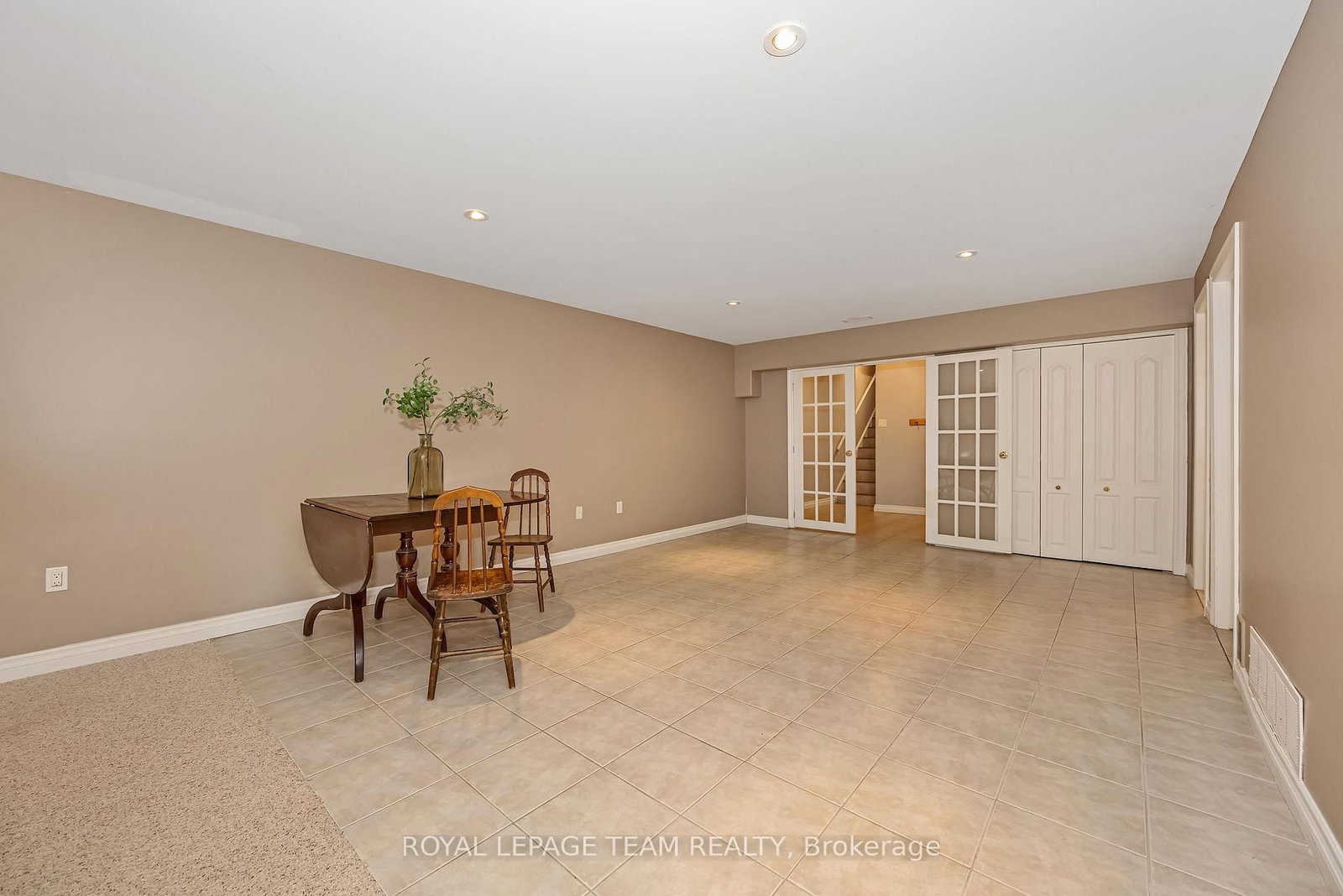6543 Wheatfield Crescent • Ottawa, ON photo 25