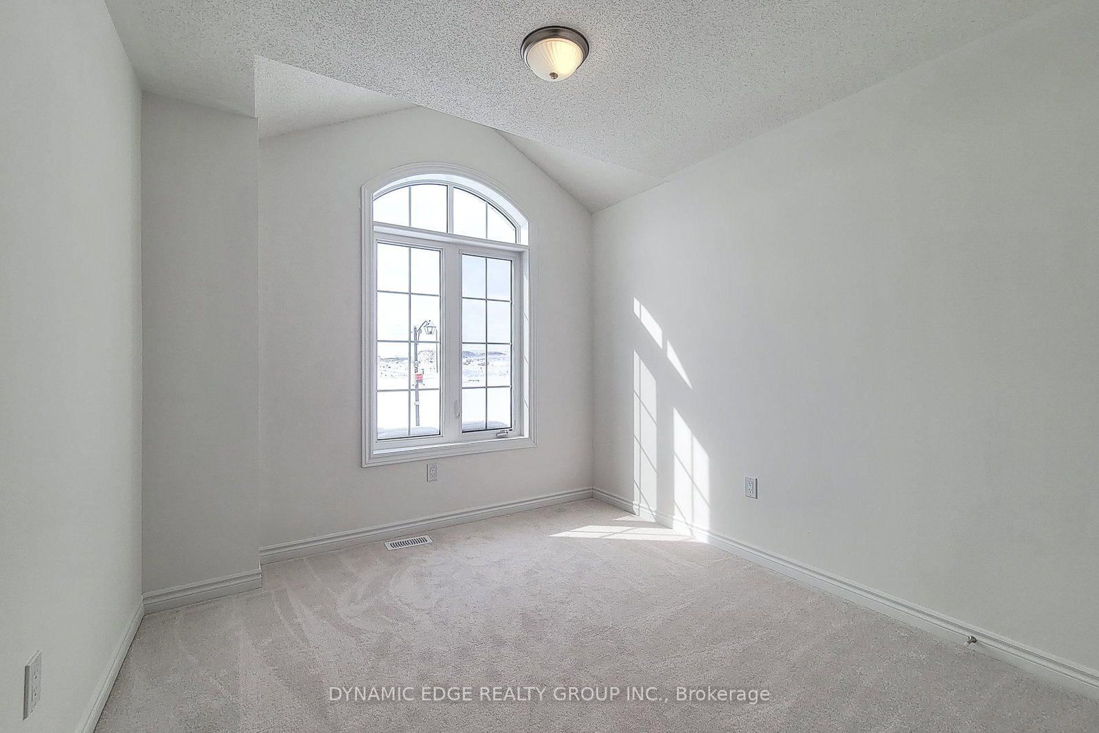 139 Henshaw Drive • Erin, ON photo 33