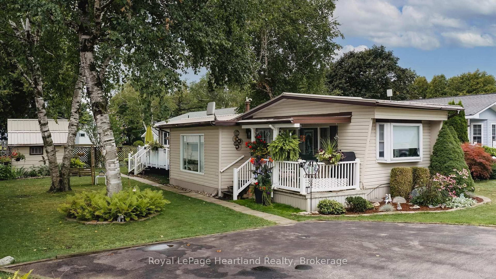 41 CHEROKEE Lane • Ashfield-Colborne-Wawanosh, ON photo 22