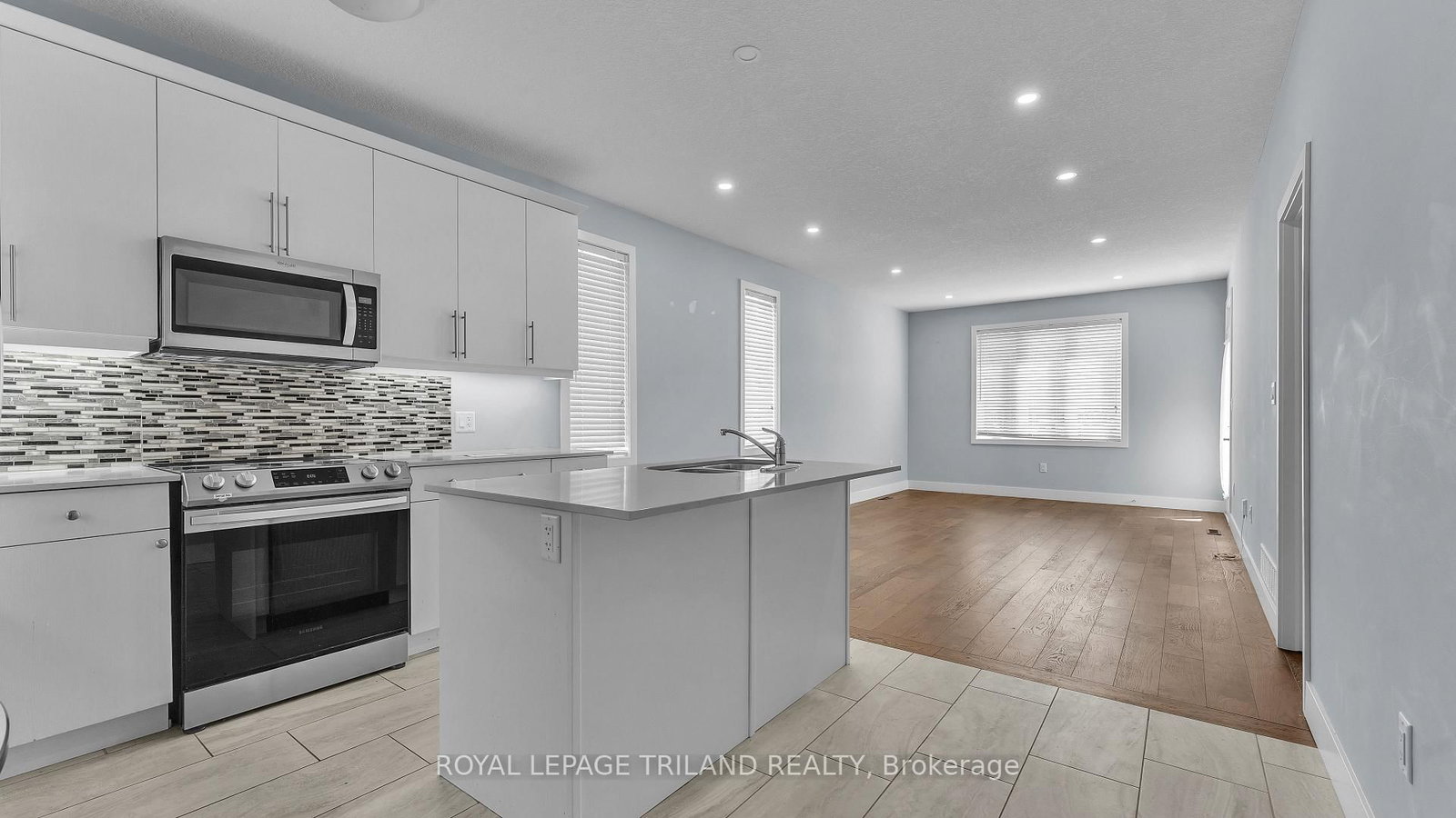 2284 Evans Boulevard • London South, ON photo 10