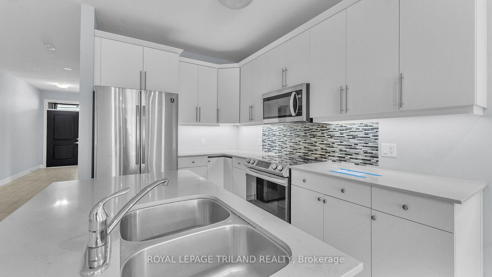 2284 Evans Boulevard • London South, ON photo 12