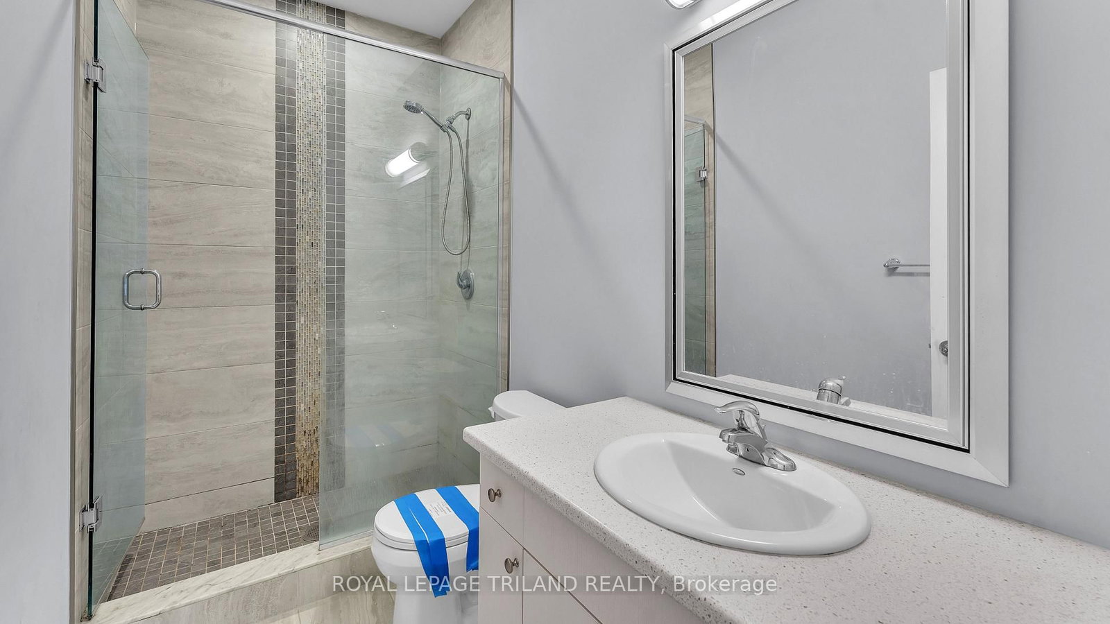 2284 Evans Boulevard • London South, ON photo 17