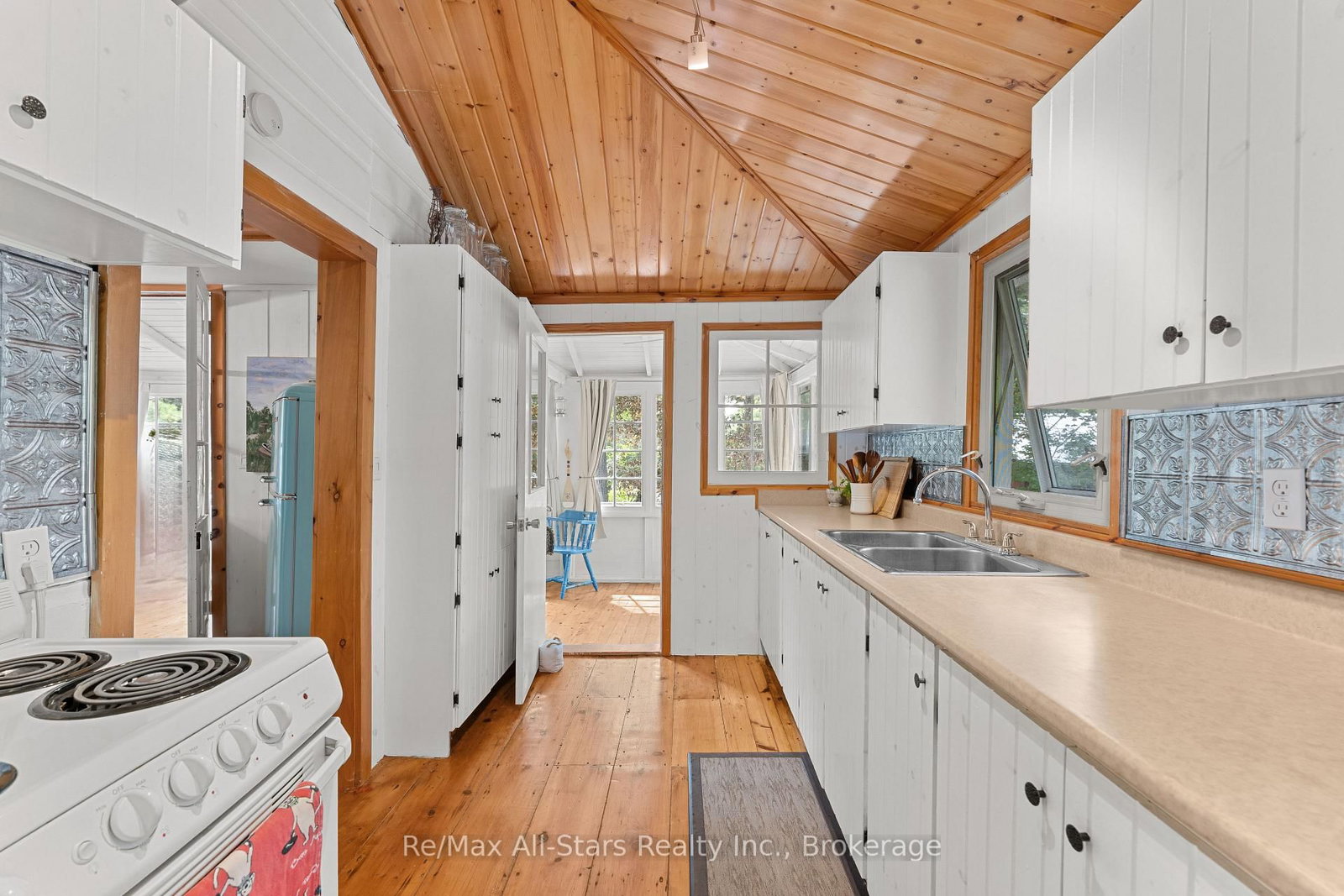21 Third Street • Kawartha Lakes, ON photo 10