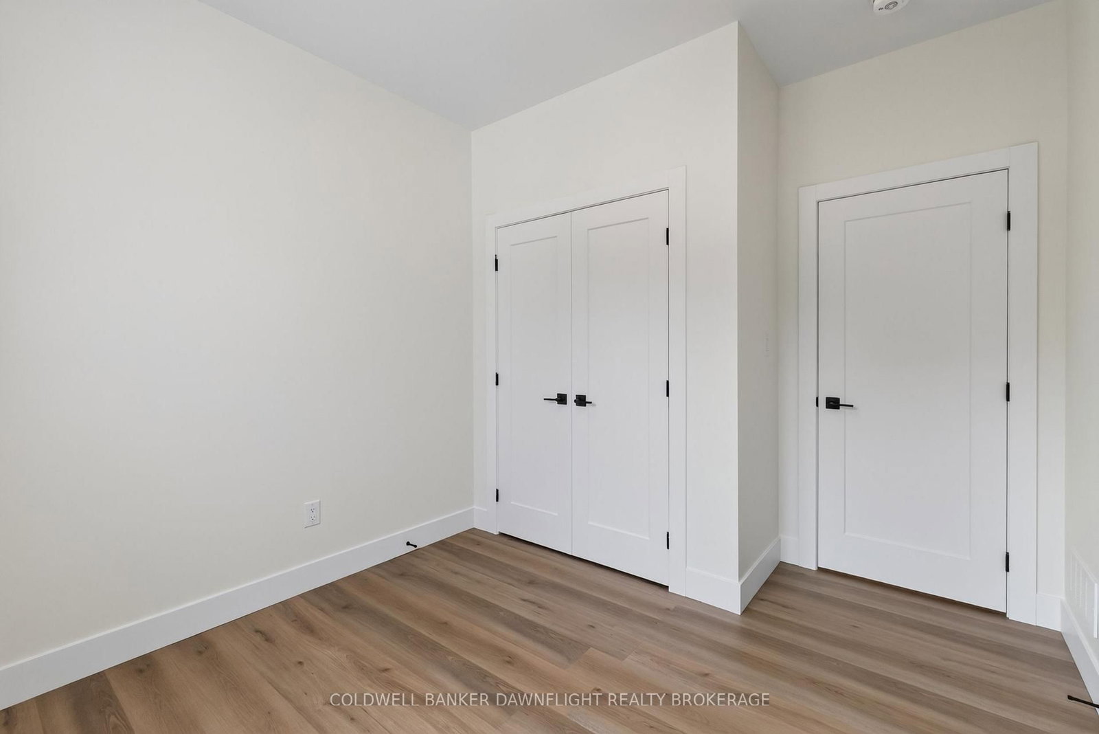 119 James Street • North Middlesex, ON photo 21