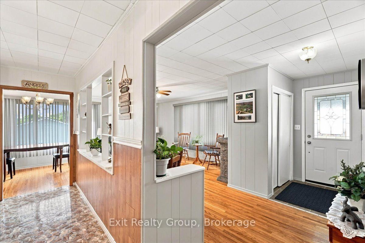 29 Emma Street • Stirling, ON photo 4