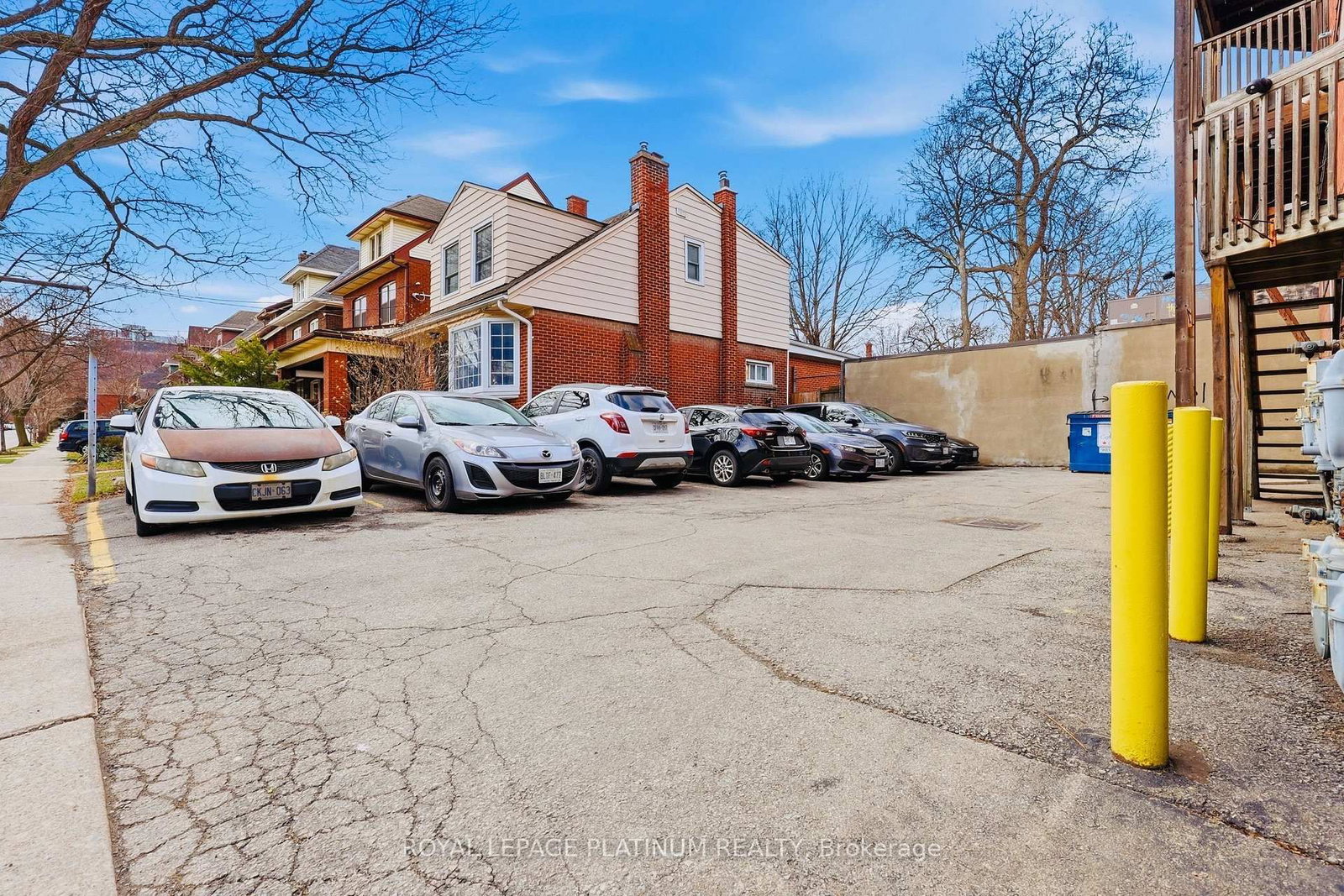 9 - 120 Sherman Avenue S, Hamilton 4