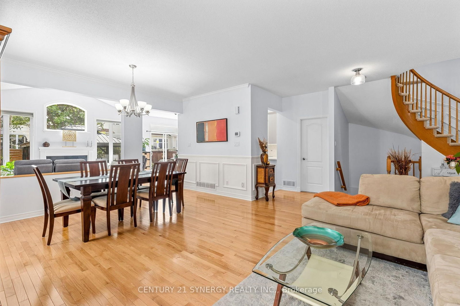 119 Portrush Avenue • Ottawa, ON photo 10