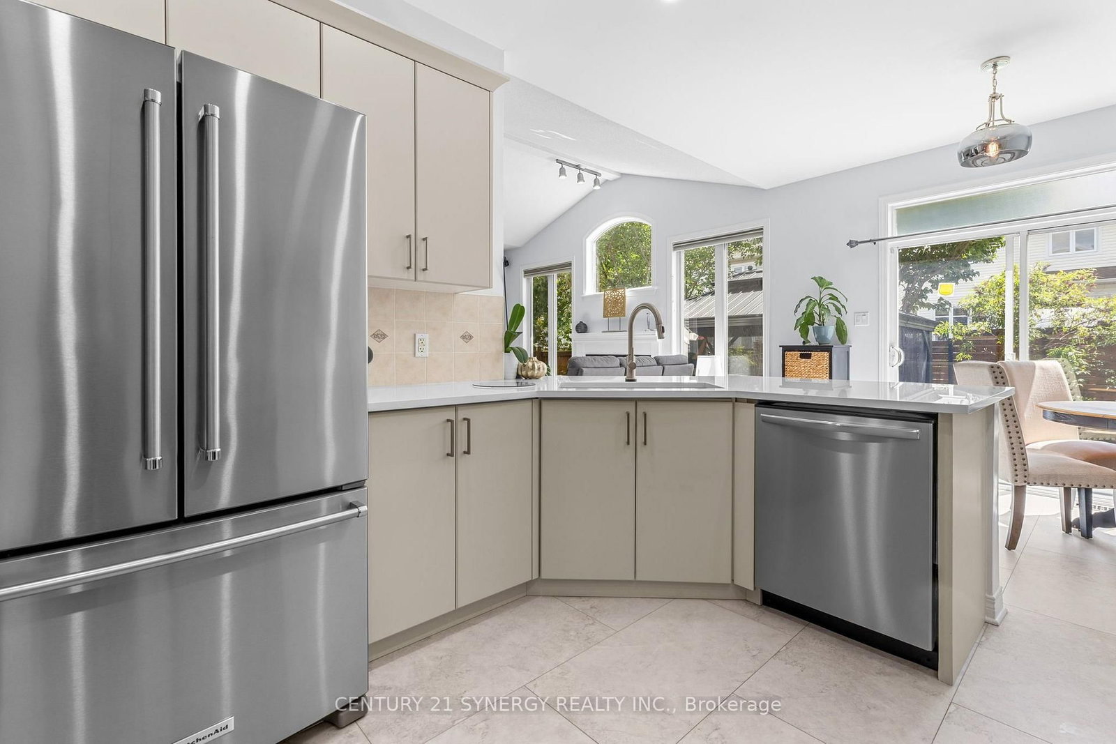 119 Portrush Avenue • Ottawa, ON photo 18