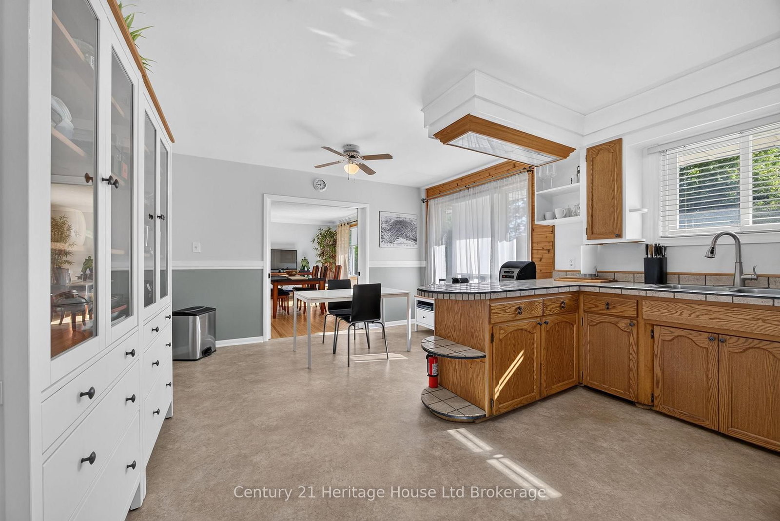 256 Markwell Street • Norfolk, ON photo 6
