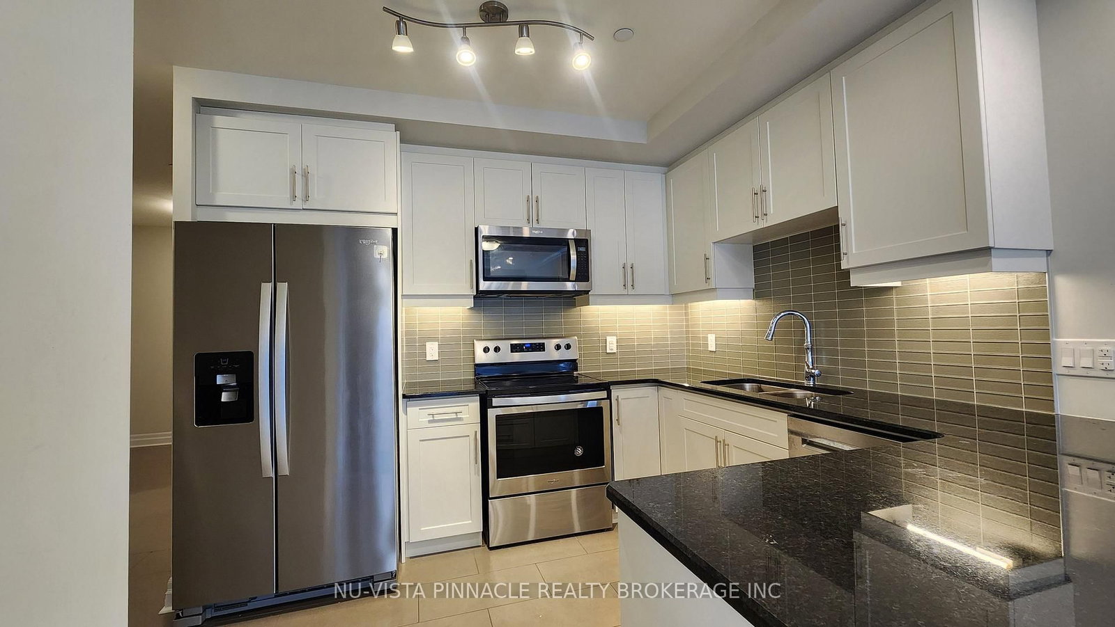 505 Talbot Street • #1808 • London East, ON photo 8