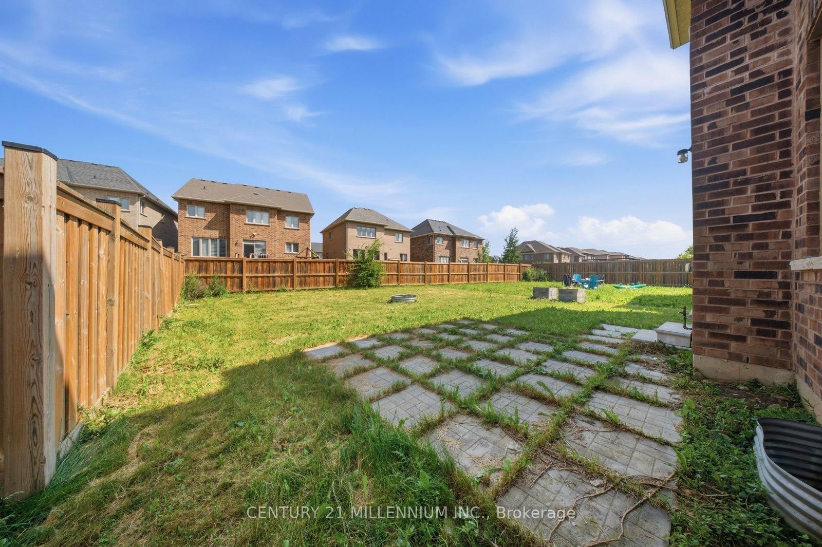 1153 Upper Thames Drive • Woodstock, ON photo 26