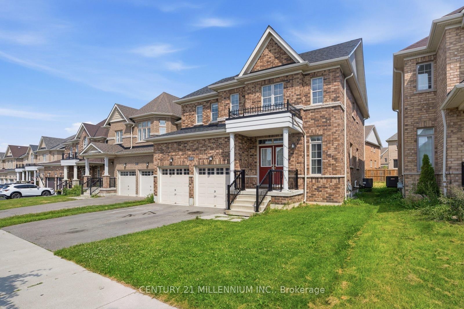 1153 Upper Thames Drive • Woodstock, ON photo 3