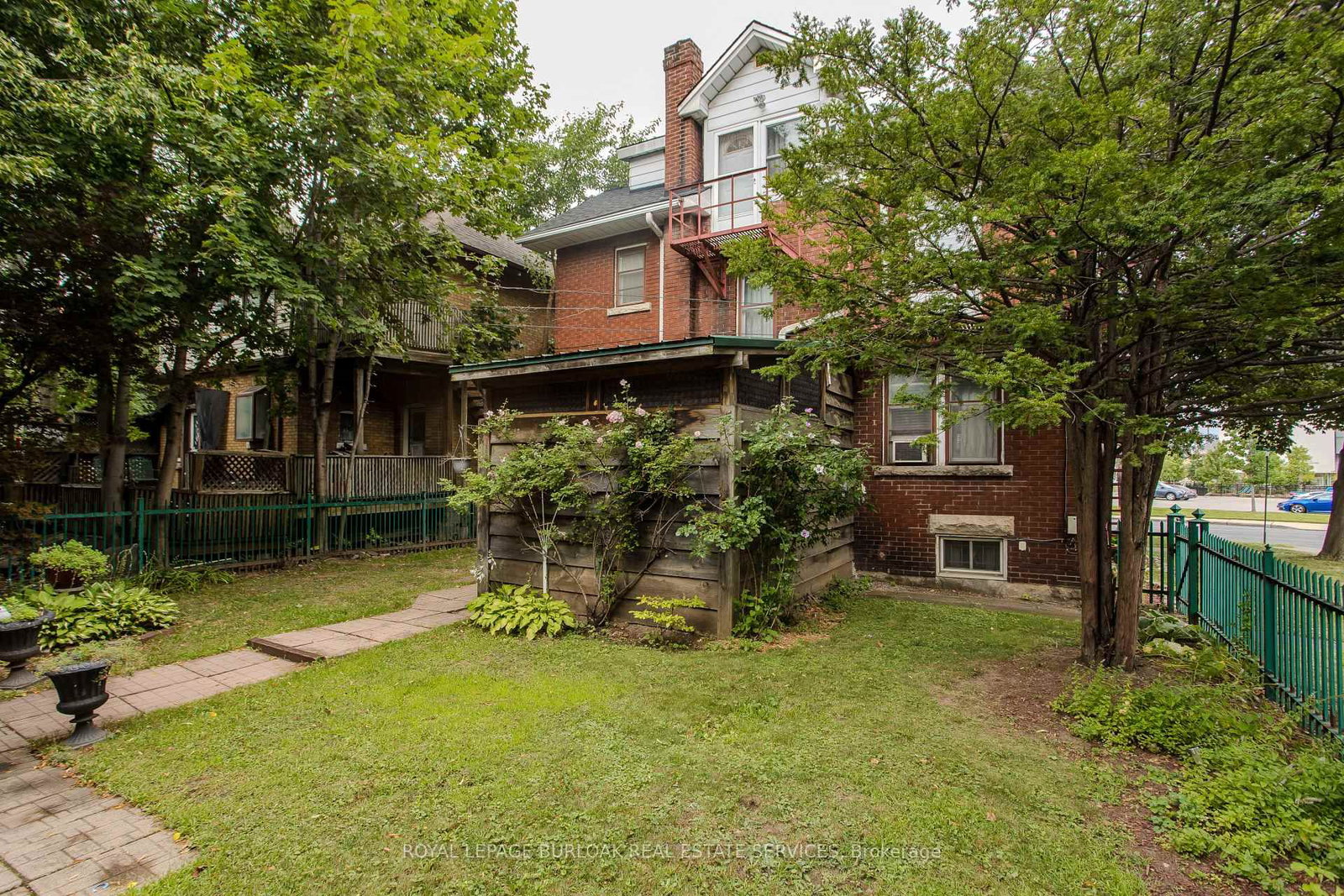 1088 King Street E • Hamilton, ON photo 11