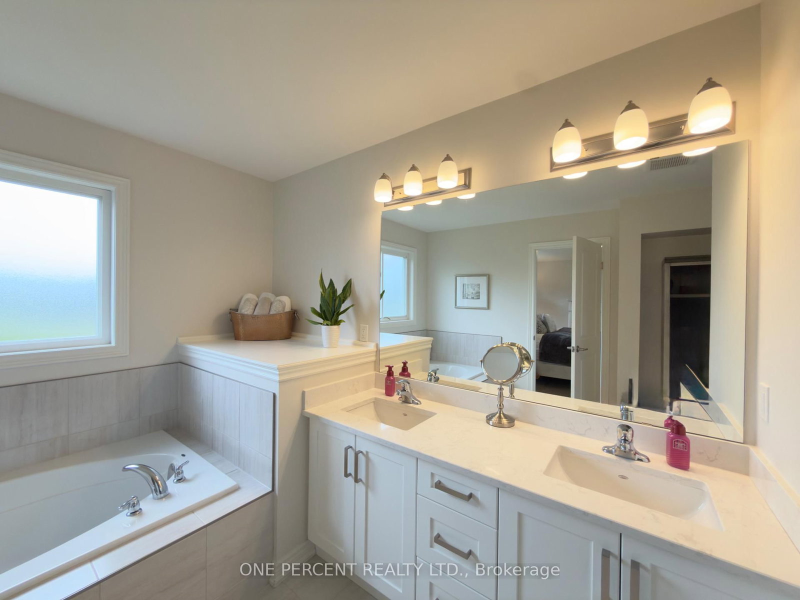 3606 Carolinia Court • Fort Erie, ON photo 14