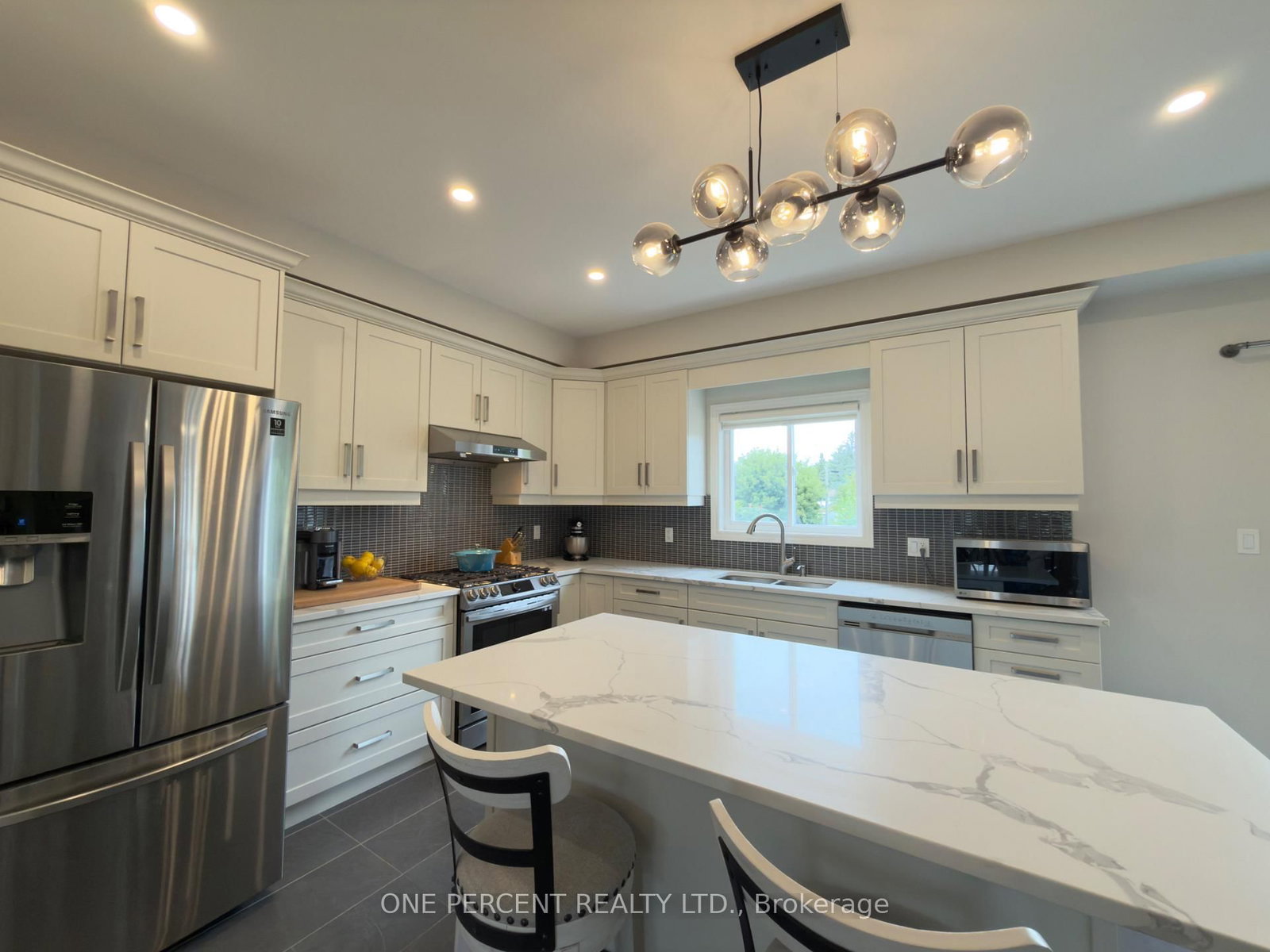 3606 Carolinia Court • Fort Erie, ON photo 5