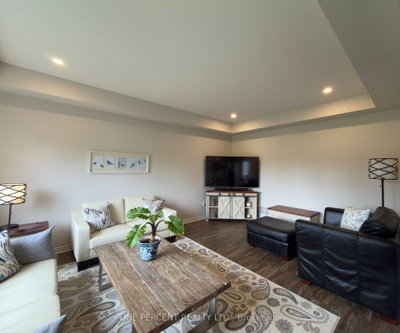 3606 Carolinia Court • Fort Erie, ON photo 8