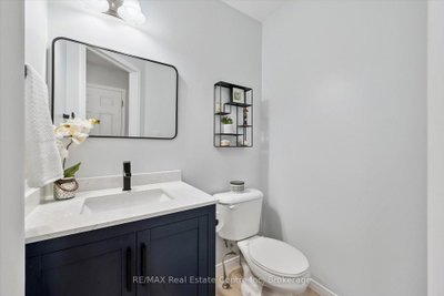 31 SCHRODER Crescent • #21 • Guelph, ON photo 9