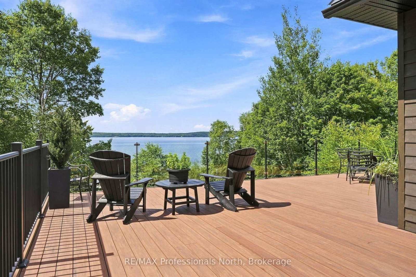 1126A S Lake Bernard Road • Strong, ON photo 34