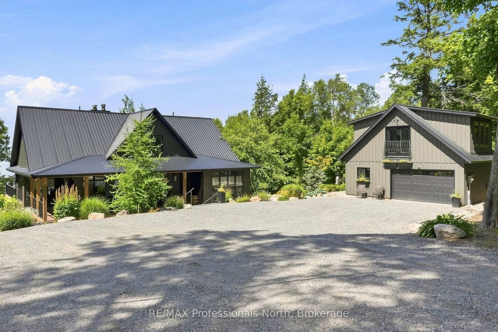1126A S Lake Bernard Road • Strong, ON photo 36