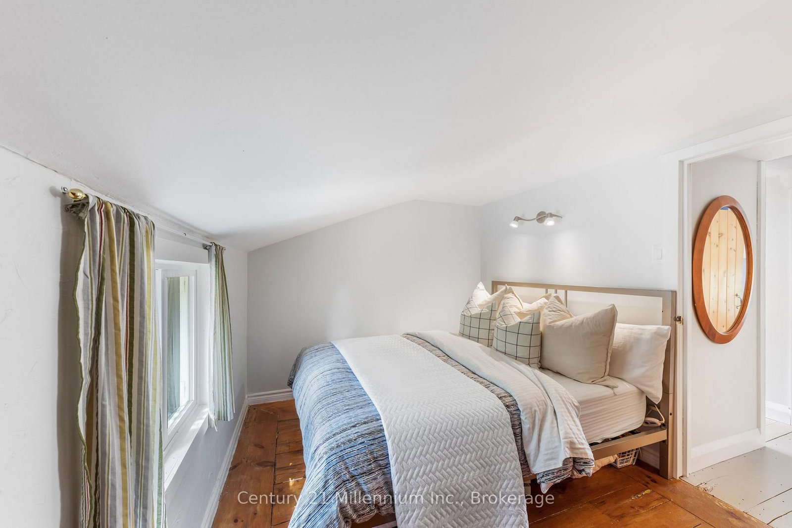415877 Tenth Line • Blue Mountains, ON photo 21