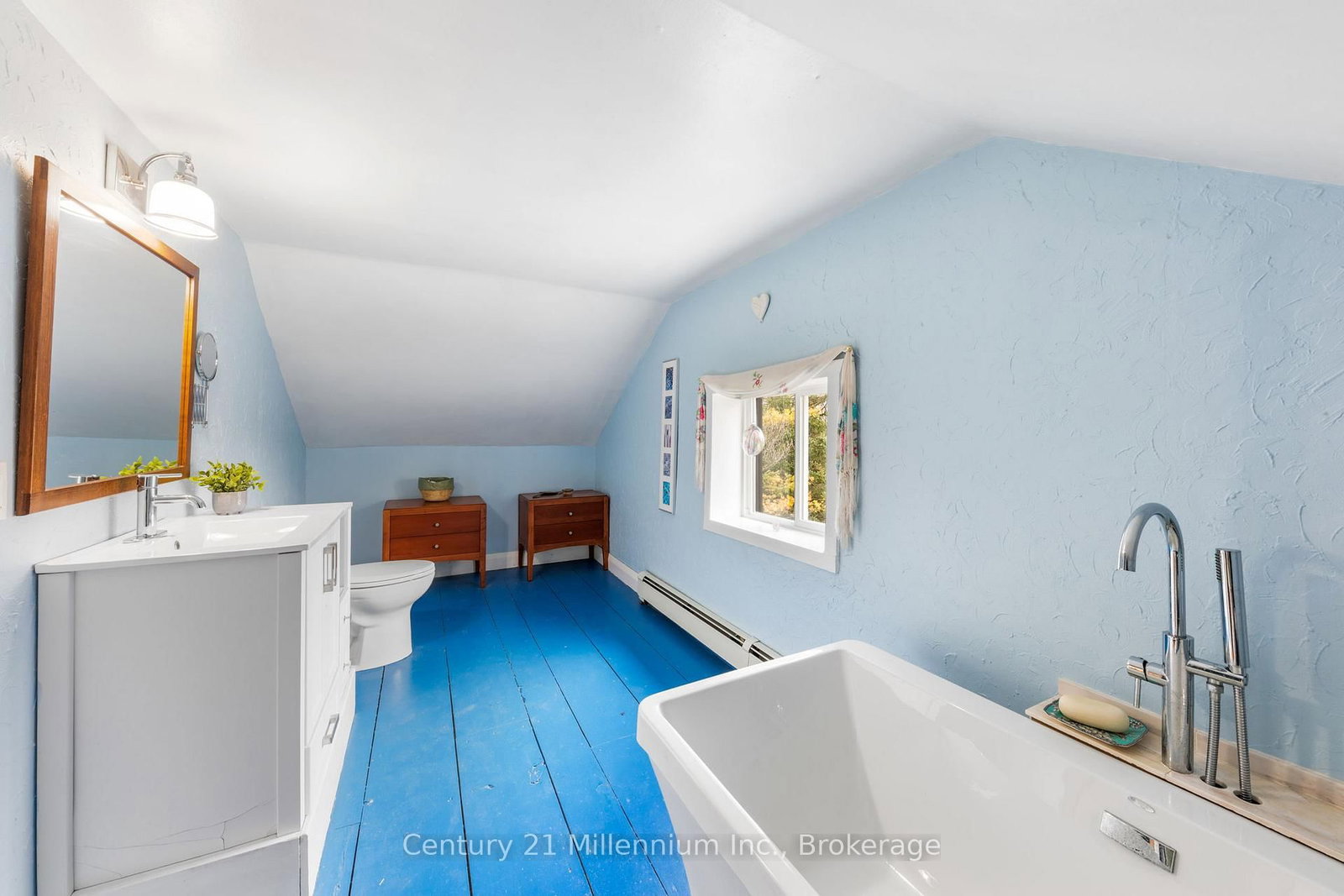 415877 Tenth Line • Blue Mountains, ON photo 27
