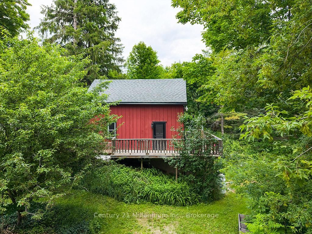 415877 Tenth Line • Blue Mountains, ON photo 39