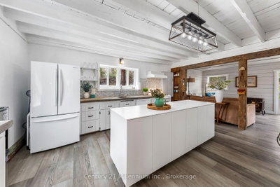 415877 Tenth Line • Blue Mountains, ON photo 8
