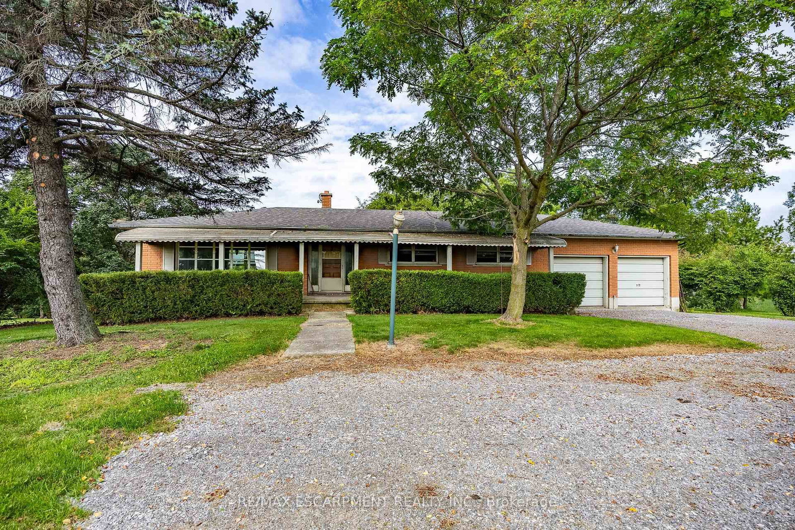 107 Erie Street • Haldimand, ON photo 1