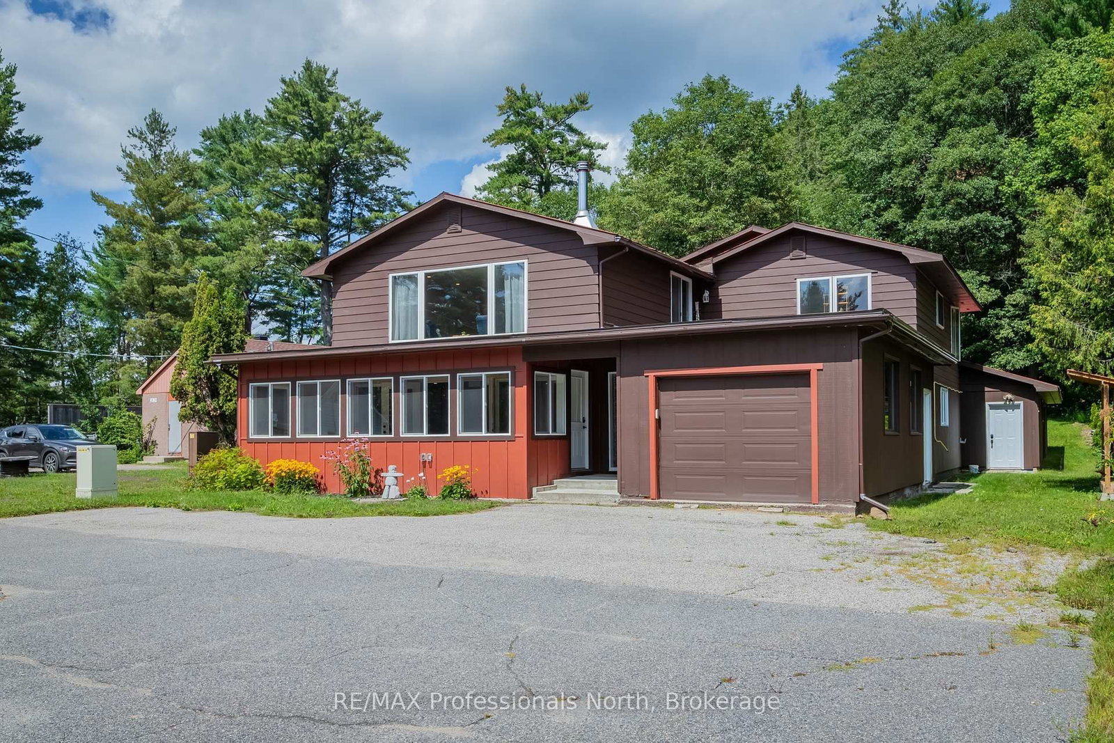 2831 60 Highway • Lake of Bays, ON photo 1