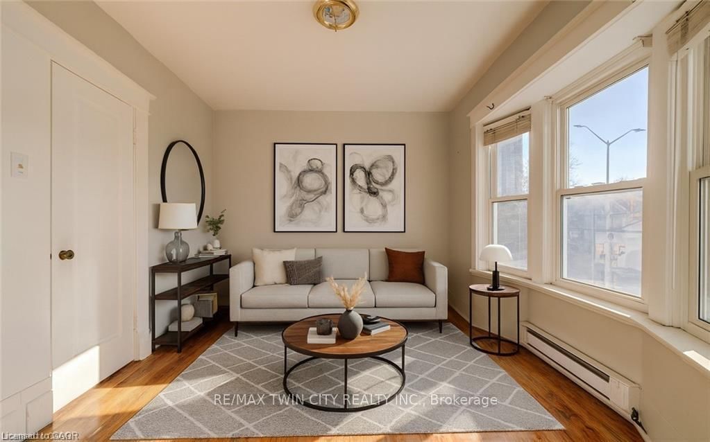698 King Street W • Kitchener, ON photo 20