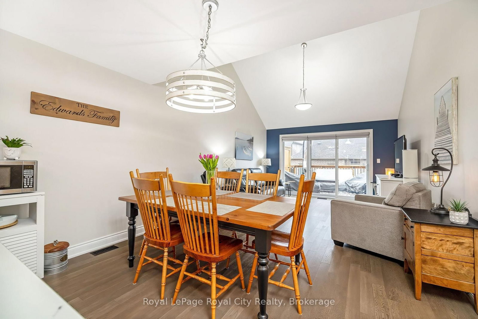 38 Juniper Street • Guelph/Eramosa, ON photo 14