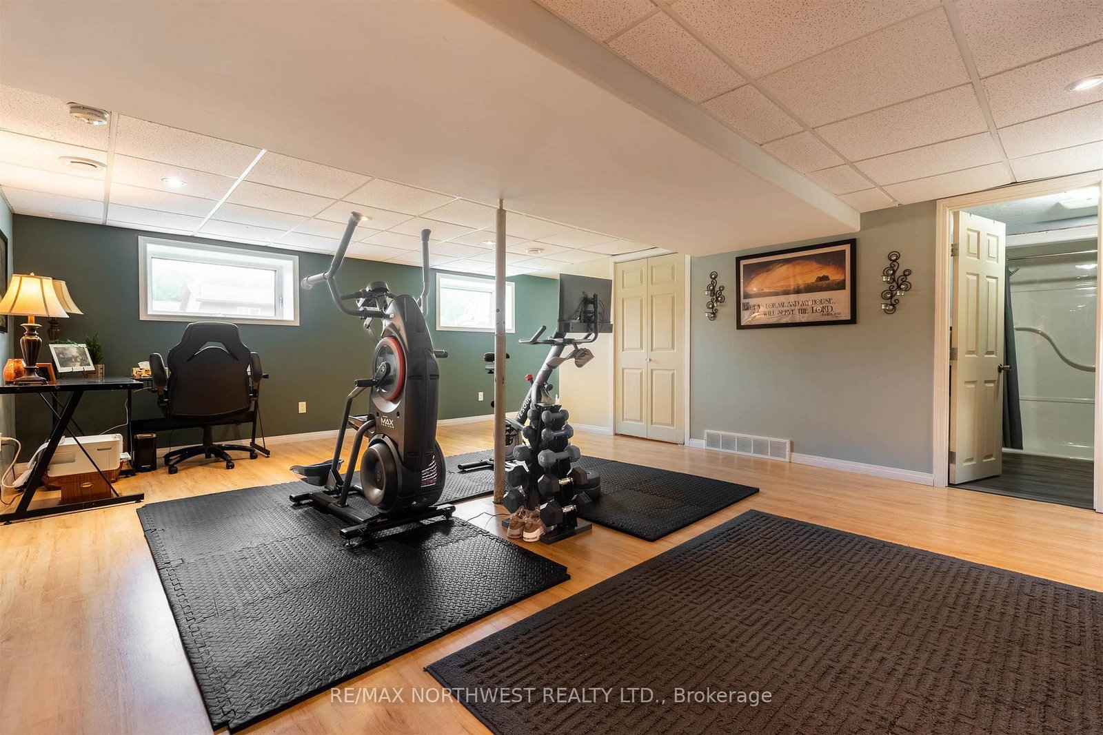25 Park Avenue • Kenora, ON photo 36